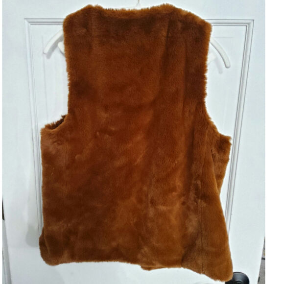 Womens Glam Faux fur vest warm brown Stella & Dot size Med boho old money Chic - Picture 4 of 6